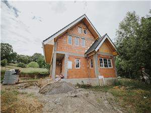 Casa individuala de vanzare in Sibiu - Cisnadie - design frumos
