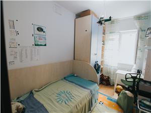 Apartament de vanzare in Sibiu-3 camere cu balcon si pivnita