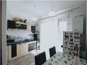 Apartament de inchiriat in Sibiu - 3 camere si 2 balcoane