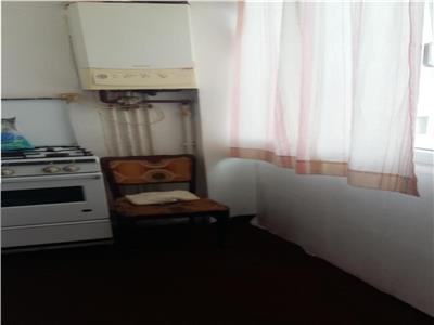 Apartament 2 camere de inchiriat in Vasile Aaron - decomandat
