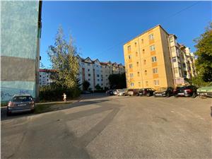 Apartament de vanzare in Sibiu, 3 camere, zona Rahovei