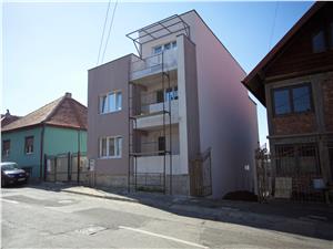 Apartament de vanzare Sibiu - 3 camere- LUX -Zona Premium- TREI STEJAR