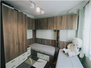 Apartament de vanzare in Sibiu-4 camere cu balcon si pivnita-1/5