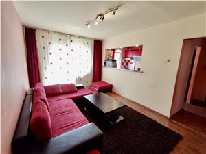 Apartament 3 camere de vanzare in Sibiu, etaj 1 - cu pivnita
