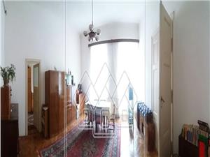Apartament de vanzare Sibiu -150 mp - 5 camere - zona CENTRALA