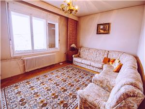 Casa de vanzare in Sibiu - dispusa pe 3 nivele