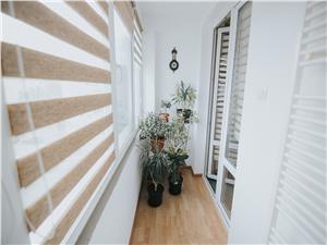 Apartament de vanzare in Sibiu-3 camere cu balcon-Zona Strand
