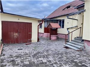 Casa de vanzare in Sibiu - individuală -  5 camere - zona Terezian