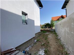 Casa de vanzare in Sibiu - Selimbar - individuala - carport