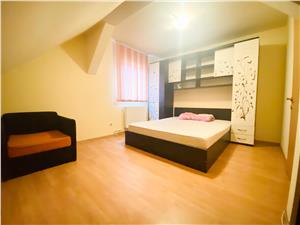 Apartament de vanzare in Sibiu - 3 camere si balcon - Vasile Aron