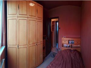 Apartament 3 camere de inchiriat in Sibiu, Piata Rahova