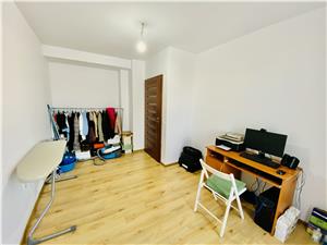 Apartament de vanzare in Sibiu - 3 camere cu terasa mare - Turnisor
