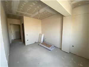 Apartament de vanzare in Sibiu - 3 camere, balcon - Predare la gri (R)